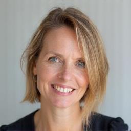 Linda van der Kolk, Hoofd Ontwerp en Ontwikkeling